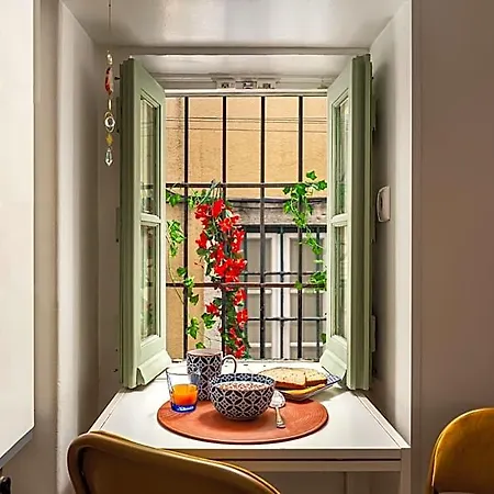 Hotel Casa Aurora - Historical House 5 Mins To Terreiro Lisboa